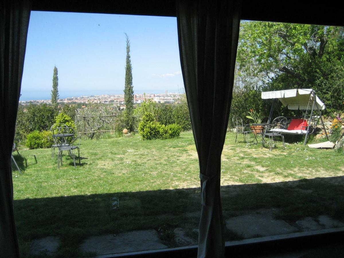 ليفورنو B&B Villa Panicucci المظهر الخارجي الصورة